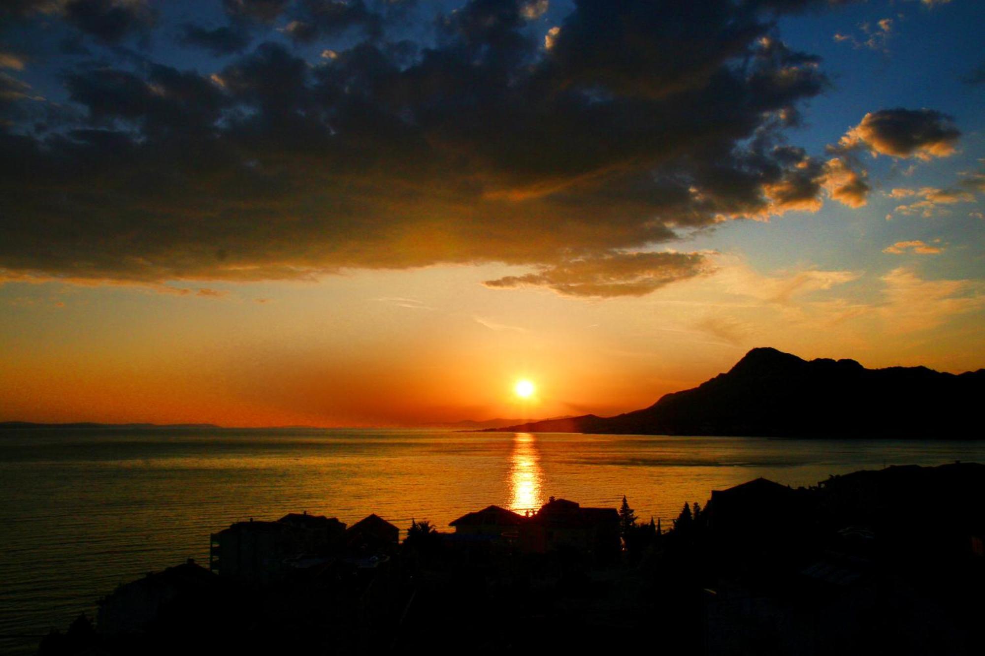 Apartmani Miljak Omiš Buitenkant foto