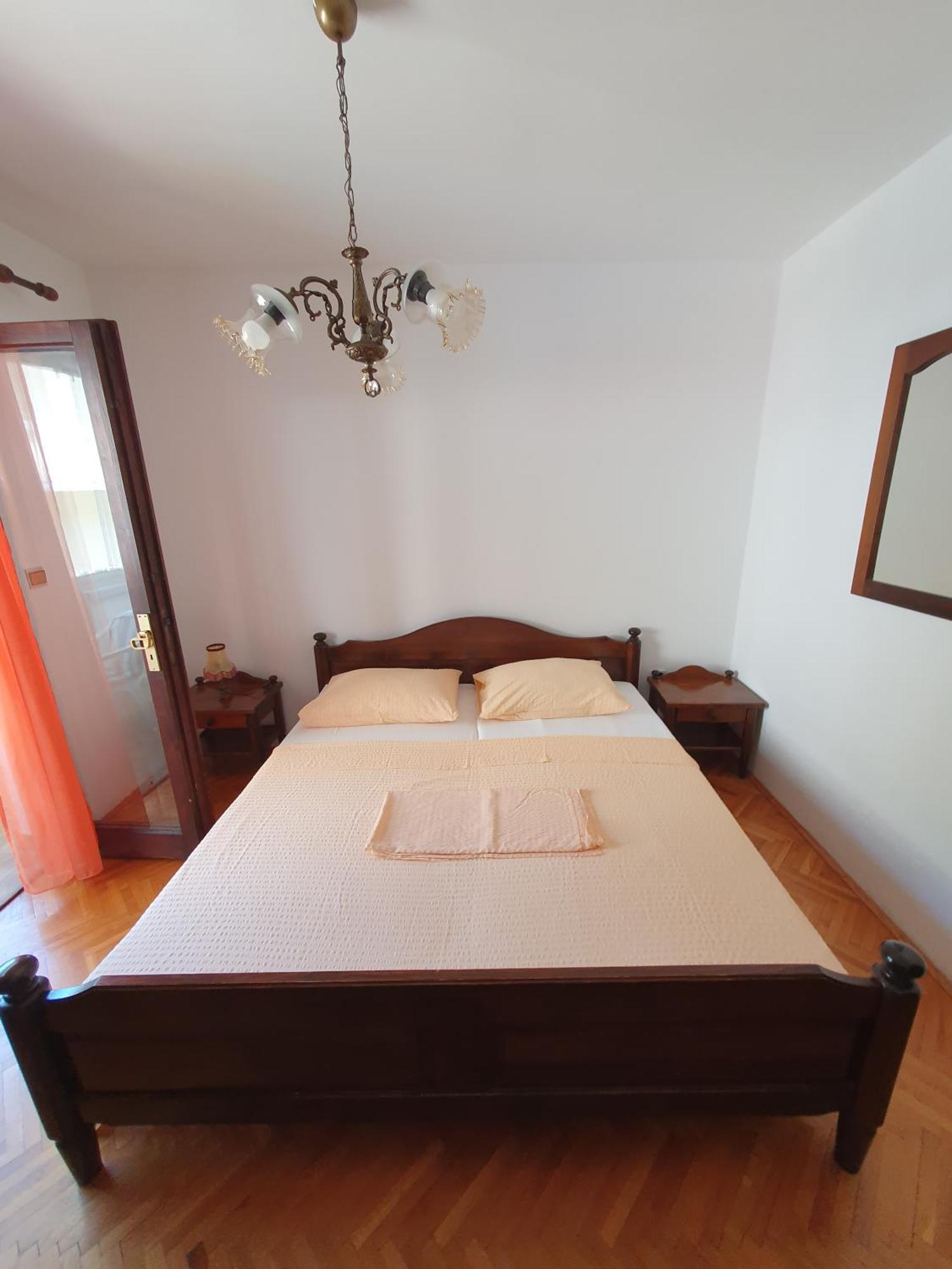 Apartmani Miljak Omiš Buitenkant foto