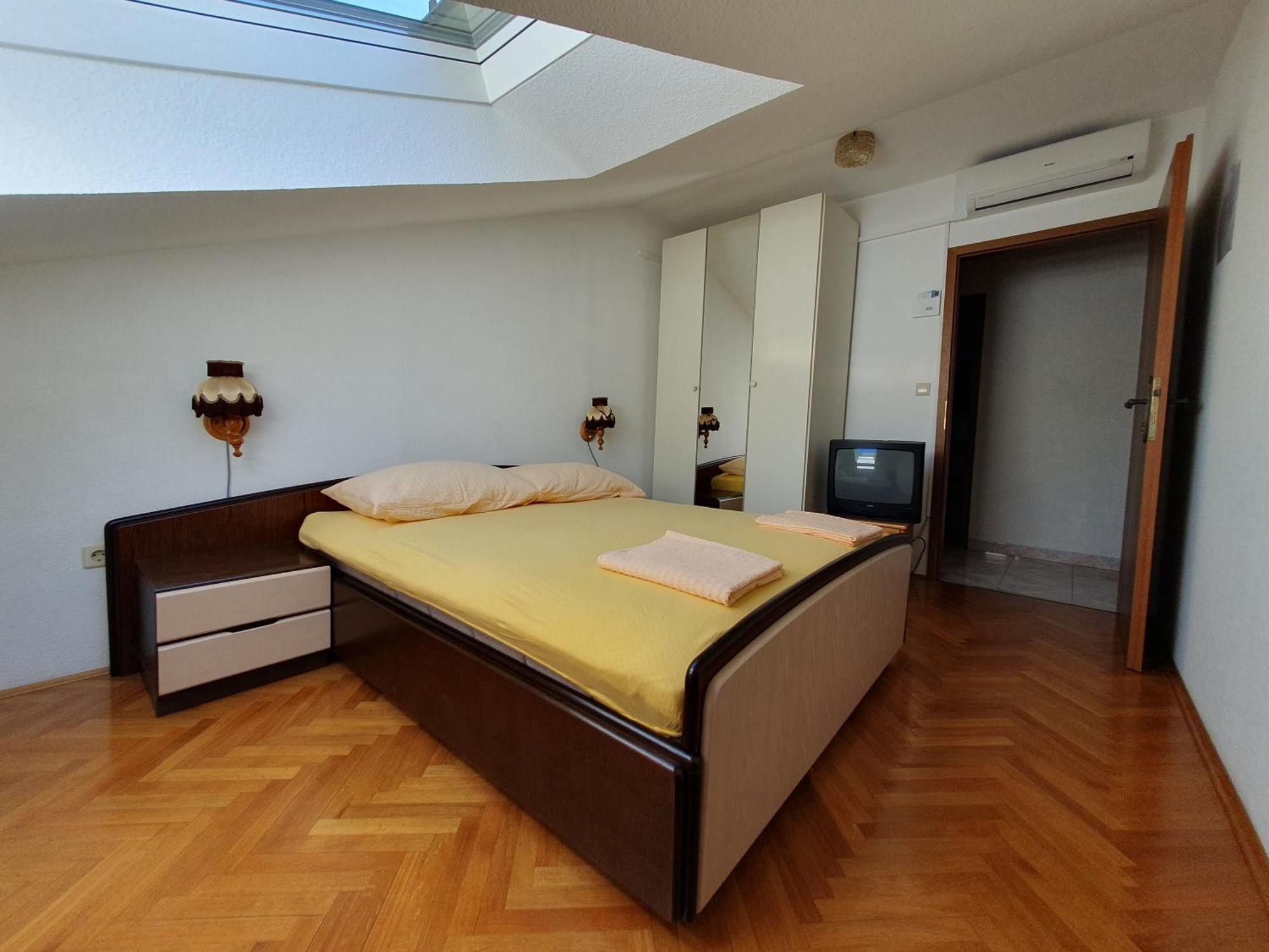 Apartmani Miljak Omiš Buitenkant foto
