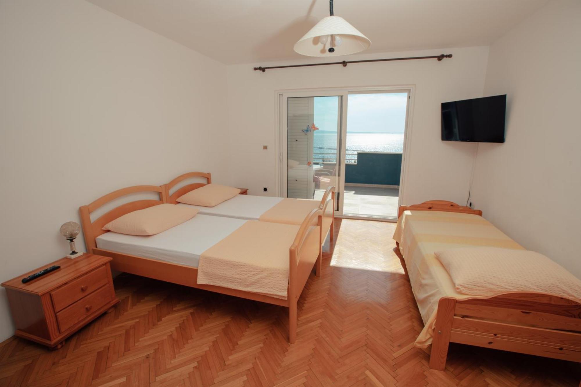 Apartmani Miljak Omiš Buitenkant foto