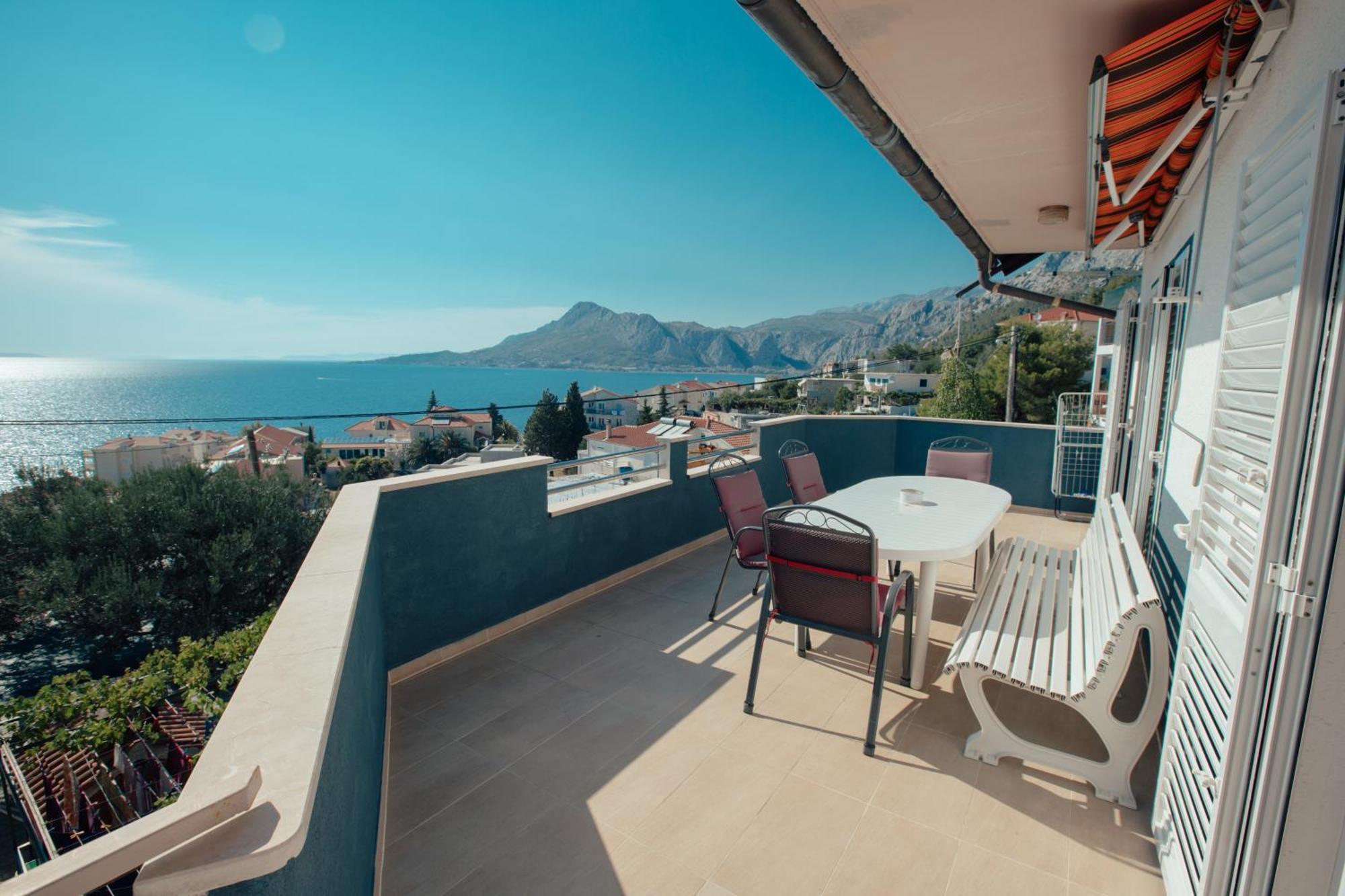 Apartmani Miljak Omiš Buitenkant foto