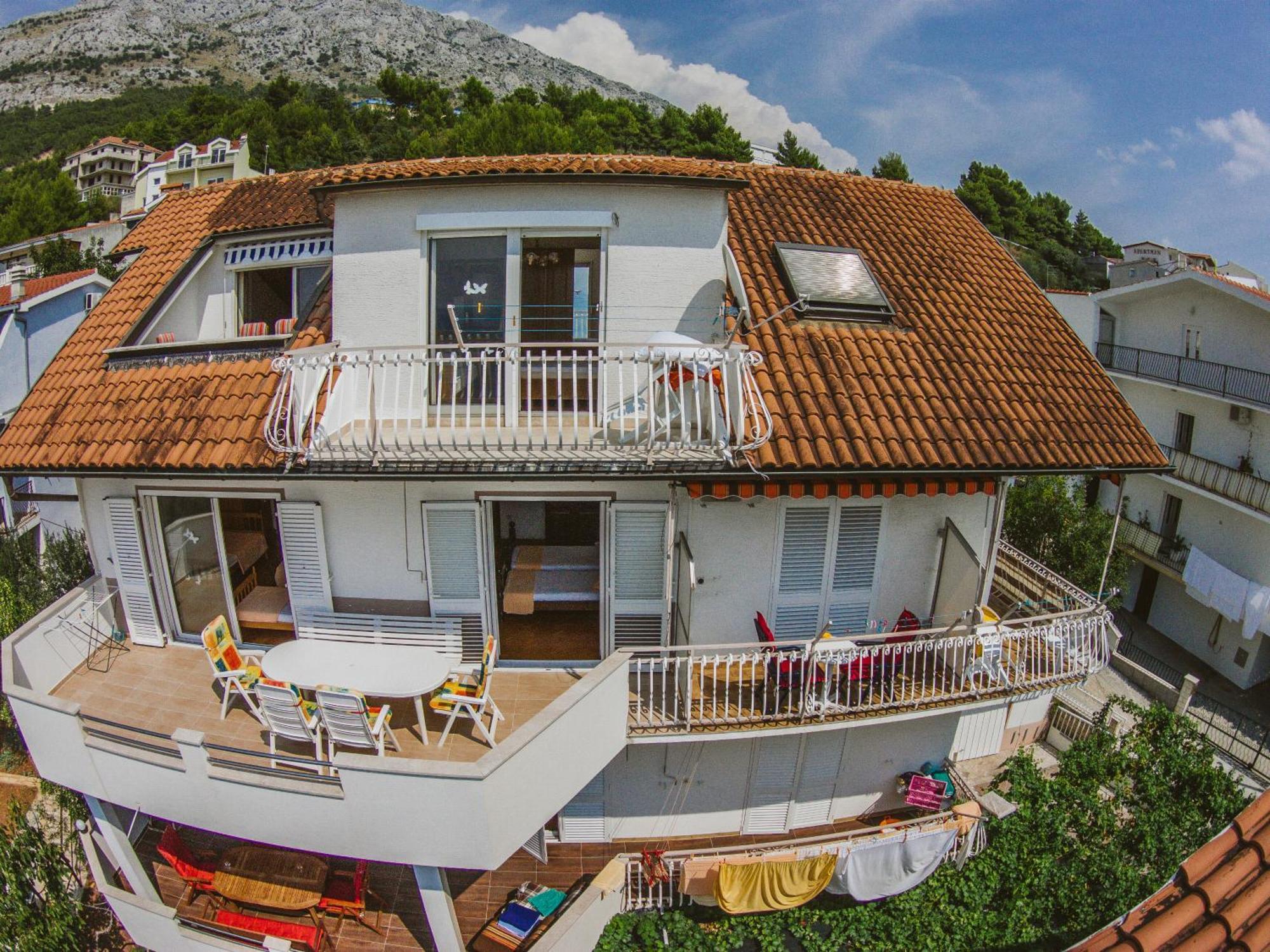 Apartmani Miljak Omiš Buitenkant foto