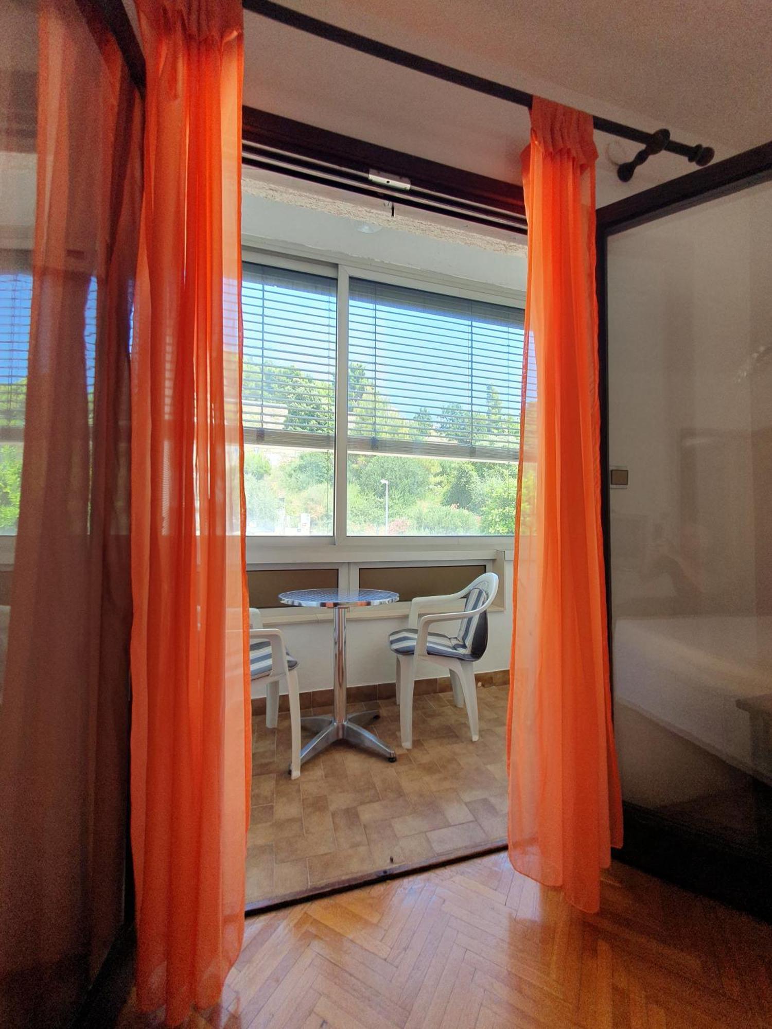 Apartmani Miljak Omiš Buitenkant foto